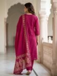 Luxury_ethnic_fashion_campaign_202606211203 (3)