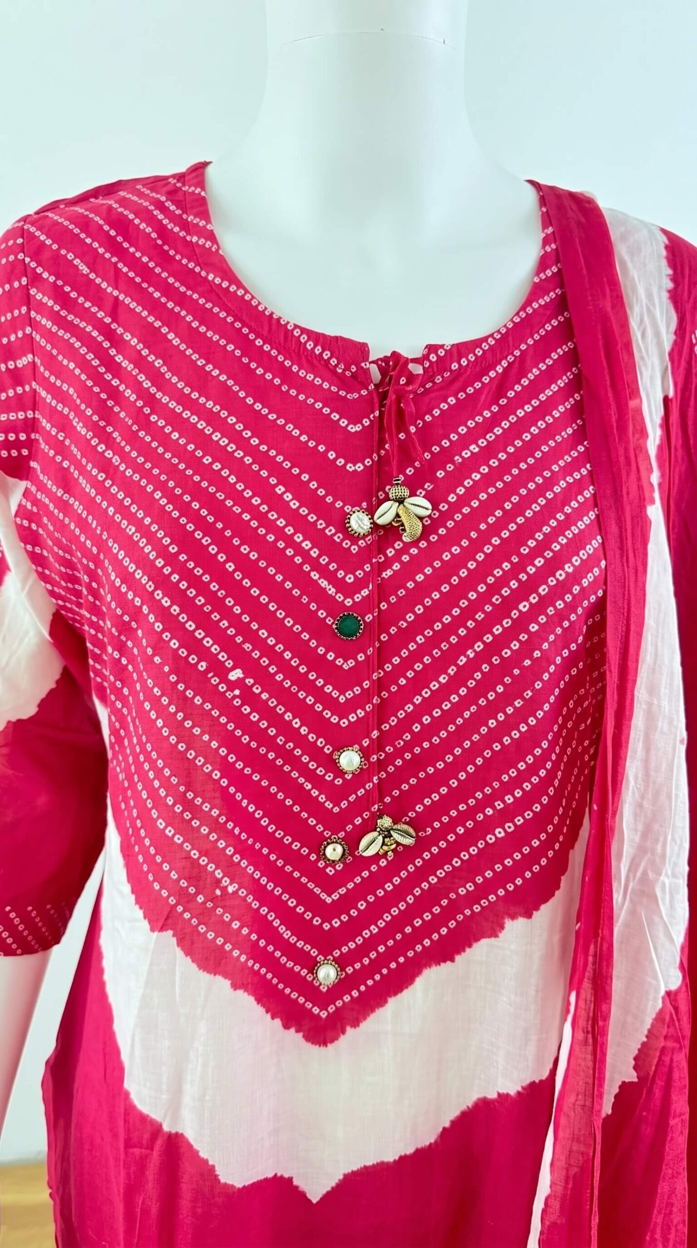 Elegant Women’s Pink Printed Cotton 3-Piece Kurta Set with Dupatta3 Elegant Women’s Pink Printed Cotton 3-Piece Kurta Set with Dupatta
